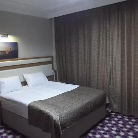 Hotell Sekerim Grand 3*